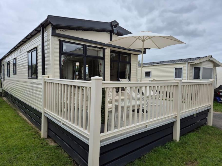 Amazing 2Bedroom Caravan In Lincoln, Tattershall Eksteriør billede