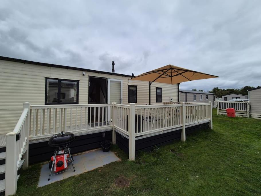 Amazing 2Bedroom Caravan In Lincoln, Tattershall Eksteriør billede